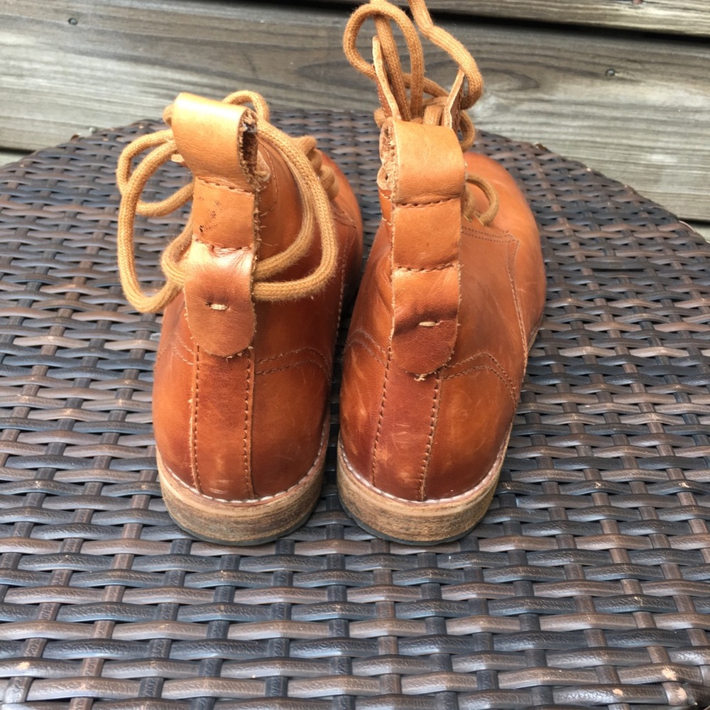 Classic Boot - Picture 3 of 8